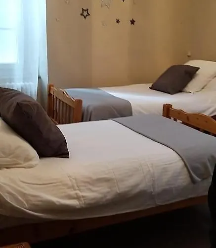 Alojamento de Acomodação e Pequeno-almoço Auberge Audressein Audressein